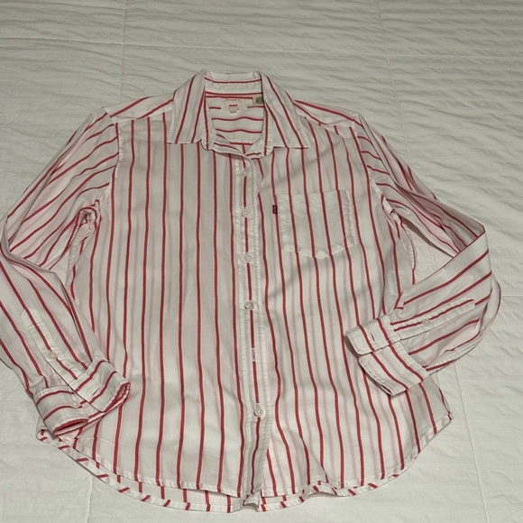 Levi’s Red and White Striped Shirt - Picture 1 of 4